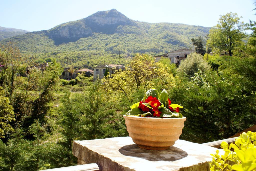 Gamila Rocks Mountain Hotel Аристи Екстериор снимка