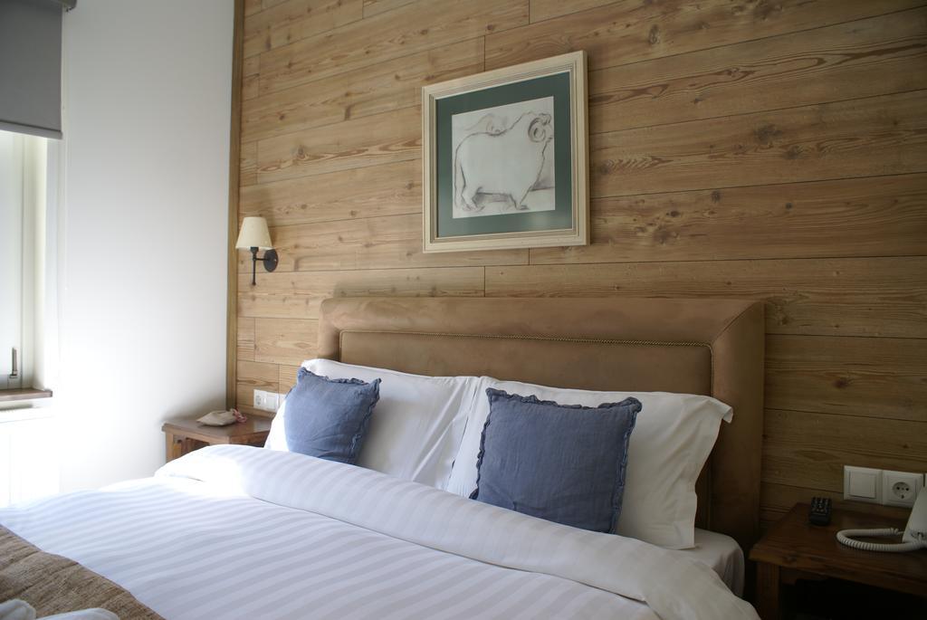 Gamila Rocks Mountain Hotel Аристи Екстериор снимка